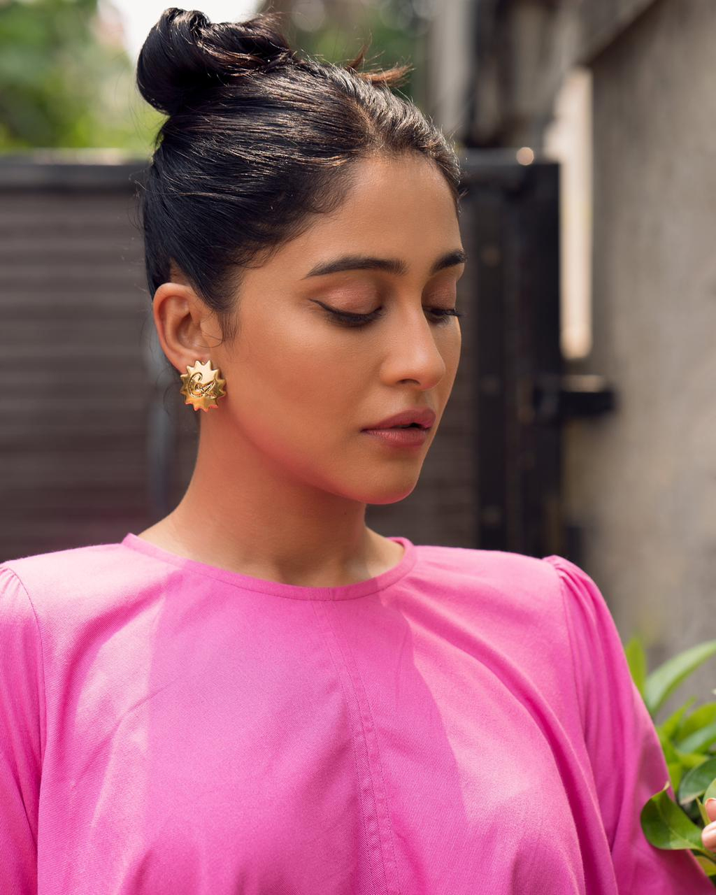 Stylish Looks Of Gorgeous Actress Regina Cassandra Chennai City News